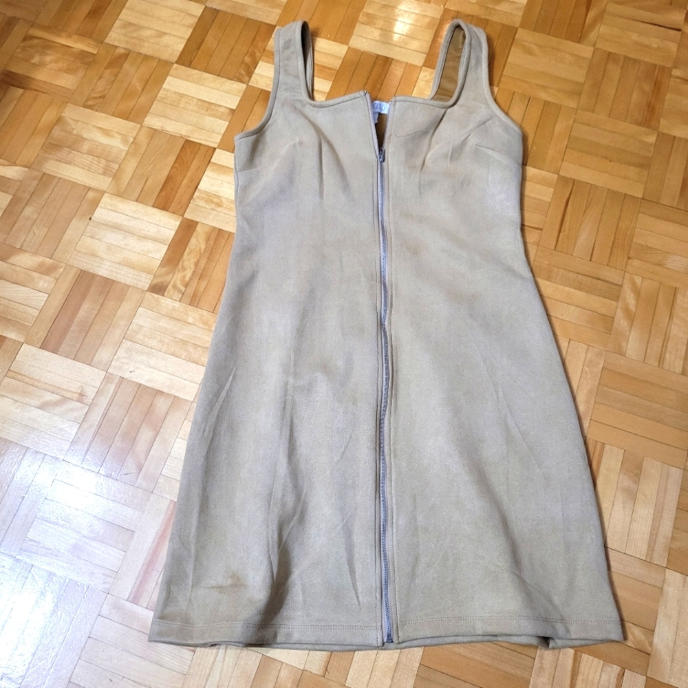 Beatiful dress and women top .